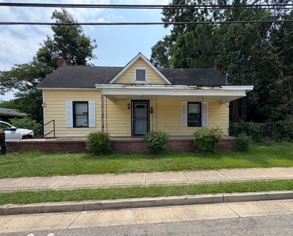 809 State University Drive photo 1