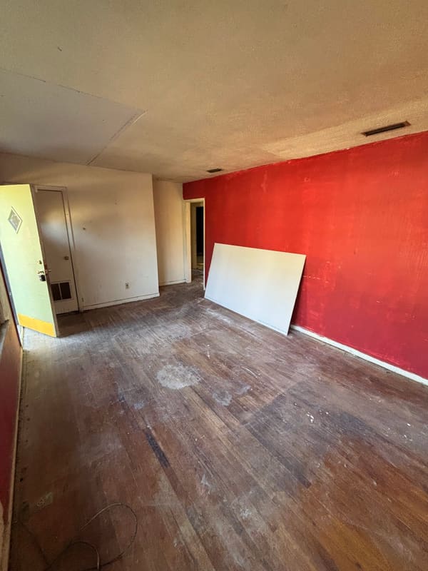 811 Lausanne Drive photo 6