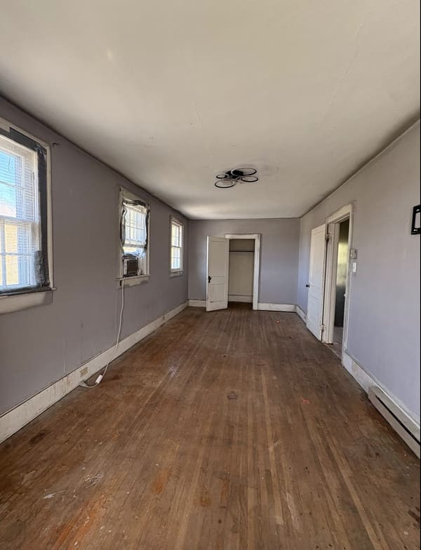 822 Tower Street photo 10