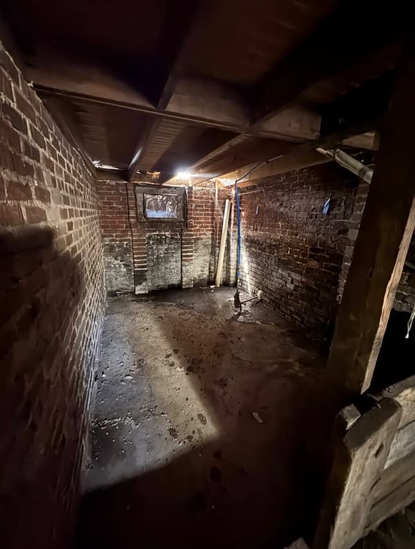 822 Tower Street photo 18