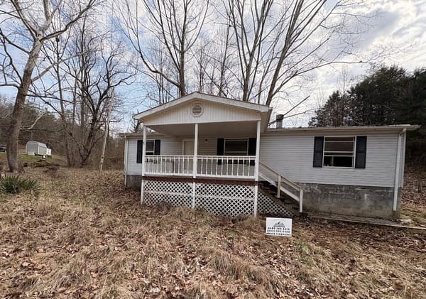1149 Speaks Branch Rd photo 1