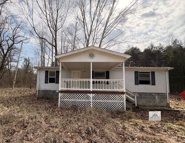 1149 Speaks Branch Rd photo 2