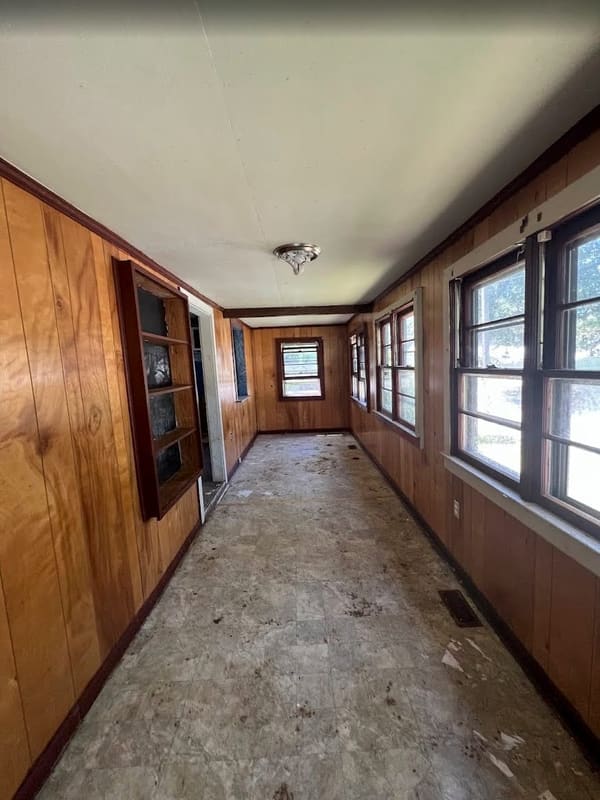 109 N Cook Street photo 2