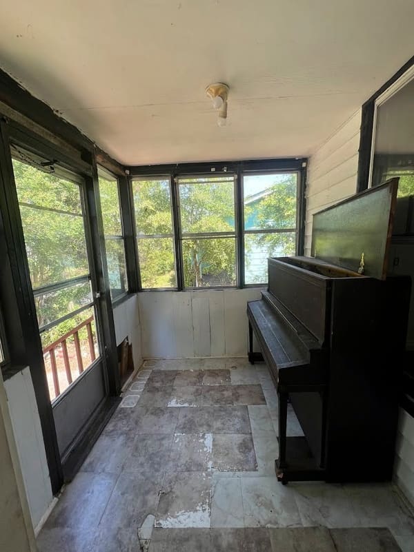 109 N Cook Street photo 3