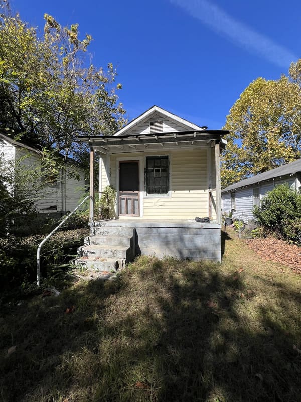 2732 Colorado Street photo 1