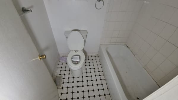 1022 Flowers Drive   photo 4