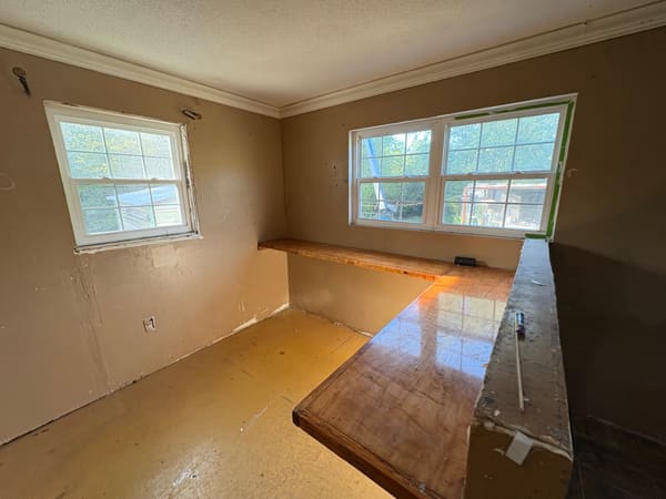 317 Holmes Road photo 11