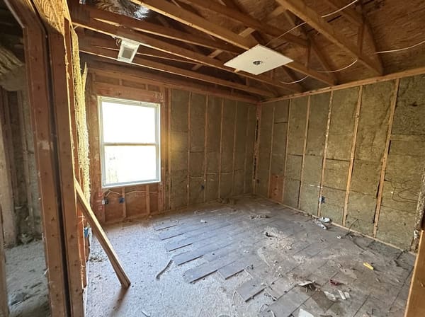 210 Suggs Street photo 6