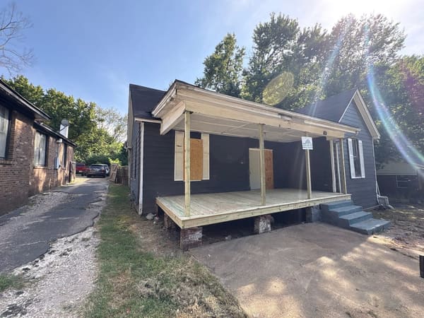 25 E DAVANT AVE photo 1