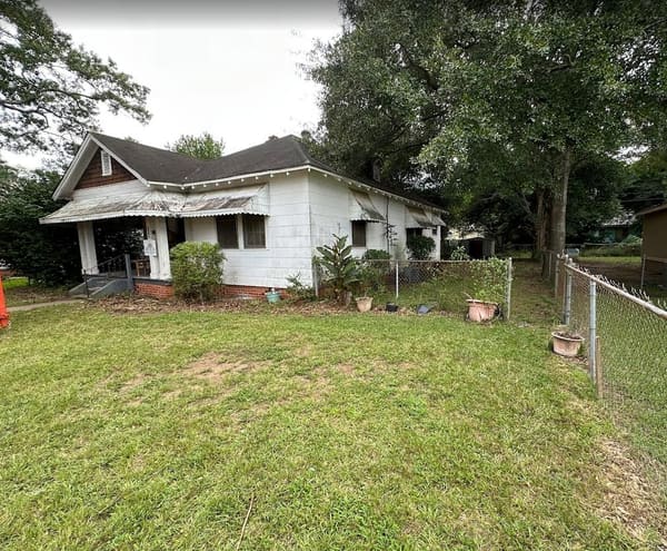 709 7th Street photo 1