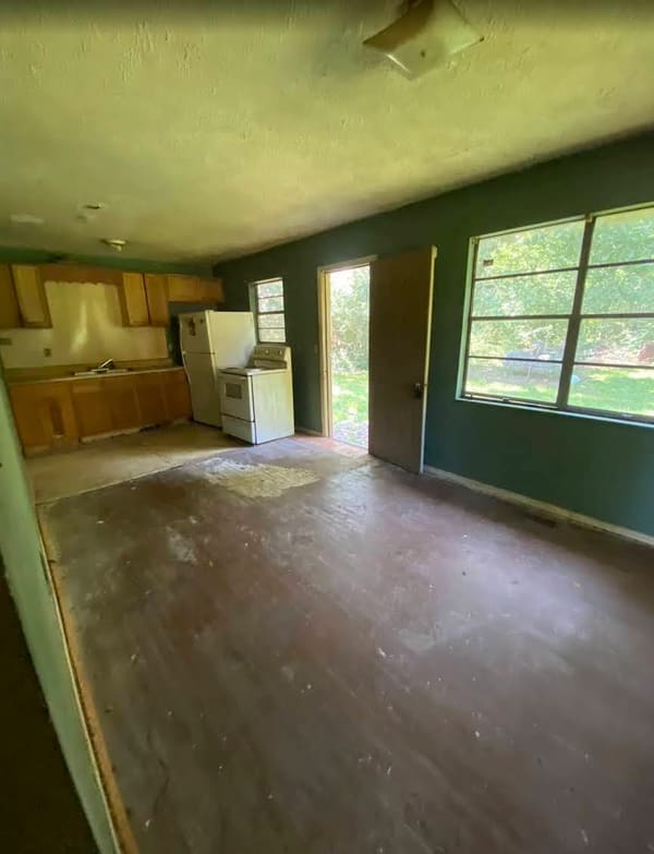 294 Sunset Drive photo 5