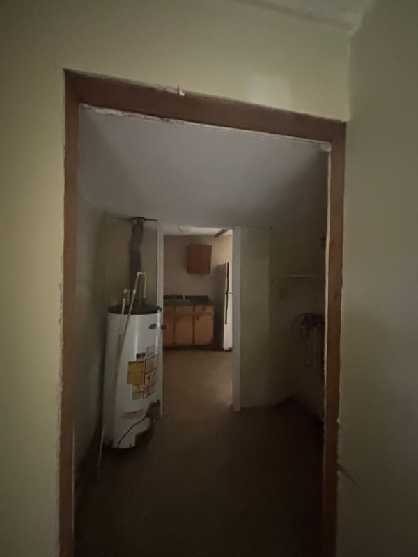 525 W Hinton Street photo 14