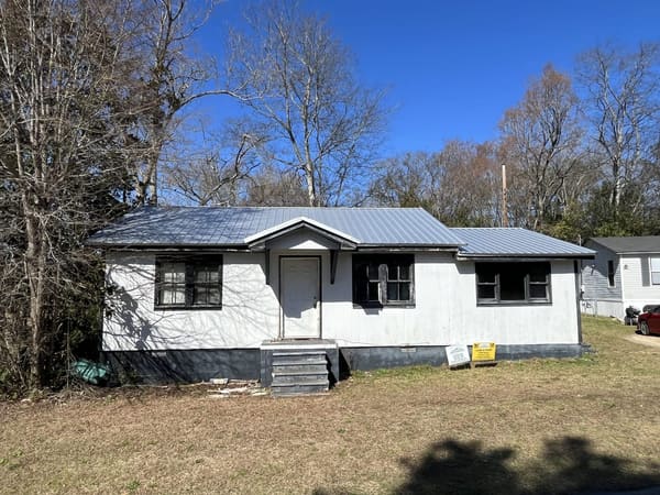 112 Hooks Street photo 1