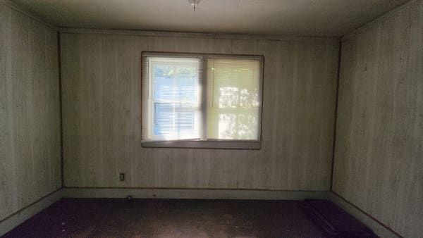 112 Hooks Street photo 5