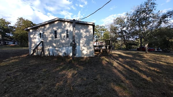 107 E Cherry Street photo 2