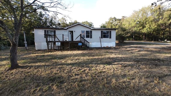 107 E Cherry Street photo 4