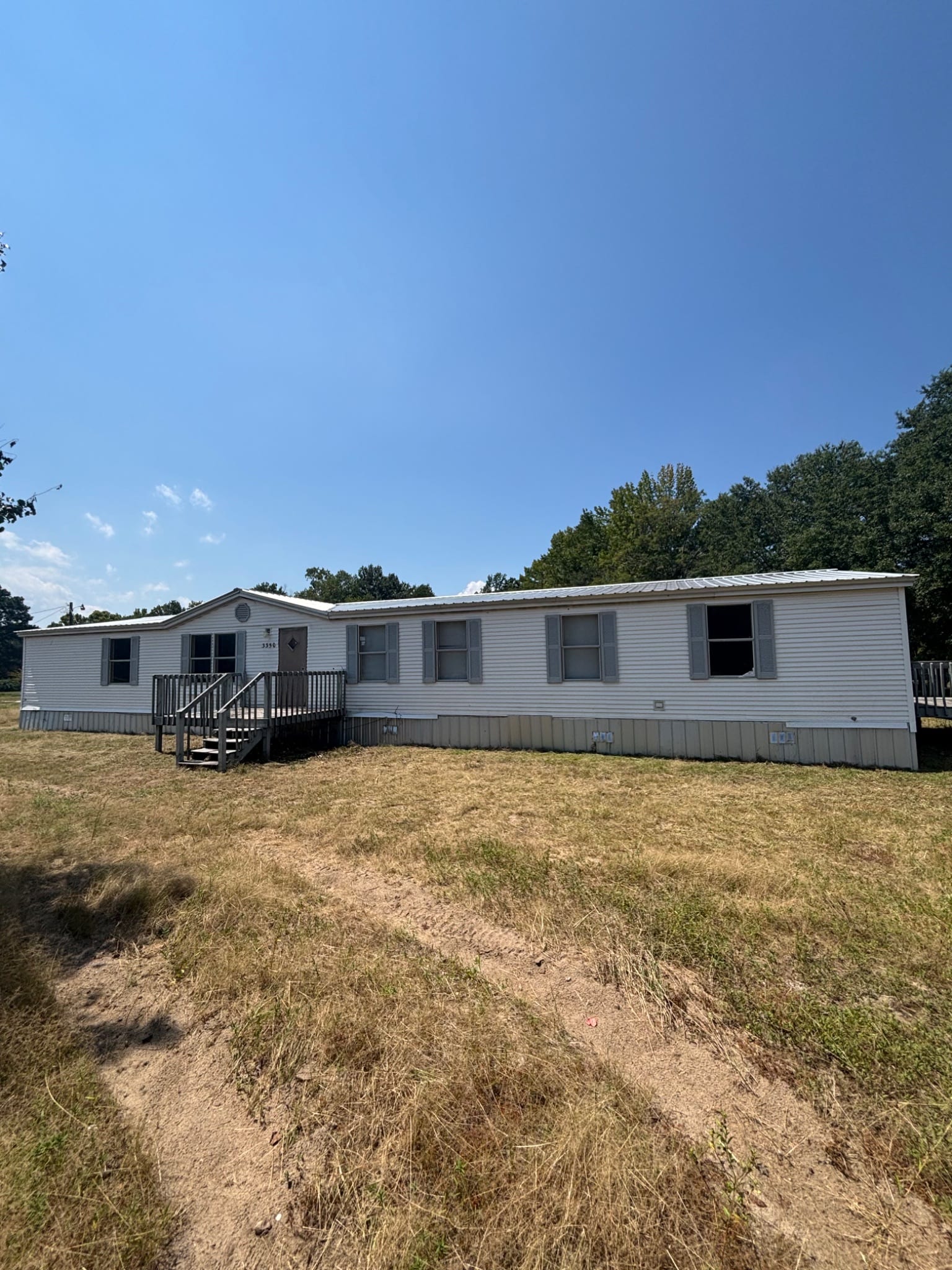 3350 Pinewood Rd