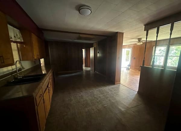 107 Neal Drive photo 8