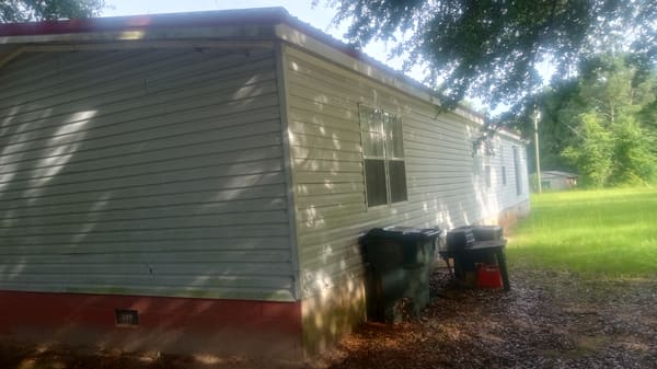 90 Beech Drive photo 3