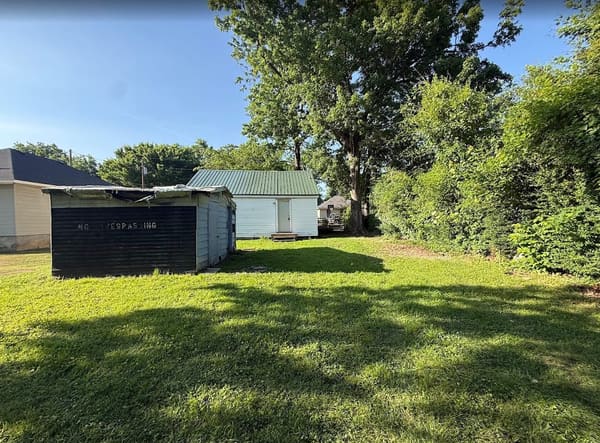 1225 Jones Street photo 2