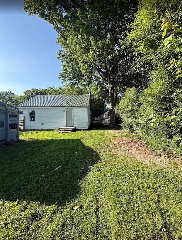 1225 Jones Street photo 3