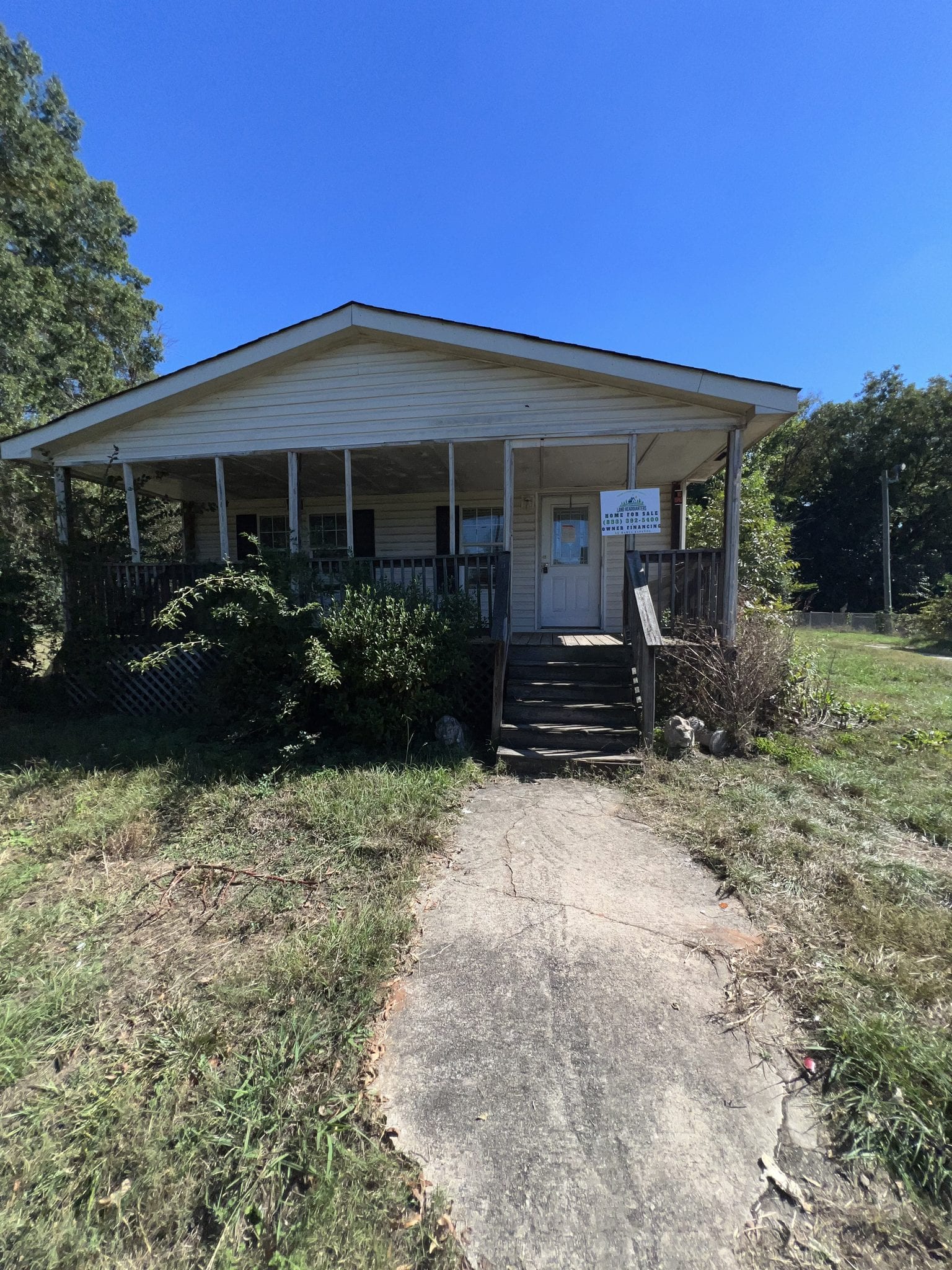 210 Agnes Drive 