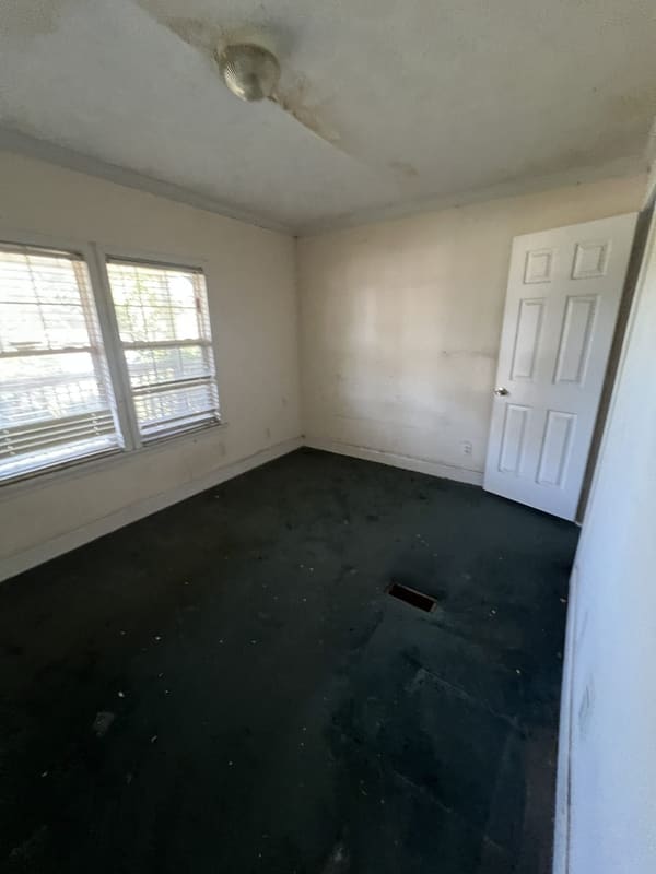 210 Agnes Drive  photo 4