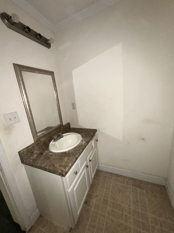 210 Agnes Drive  photo 10