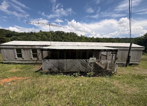 206 Ridge Road photo 2