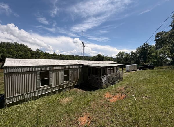 206 Ridge Road photo 3