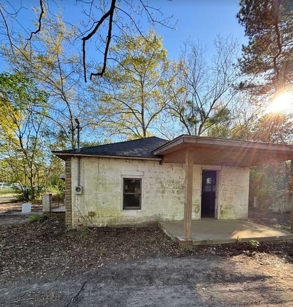 210 Hendersonville Street  photo 2