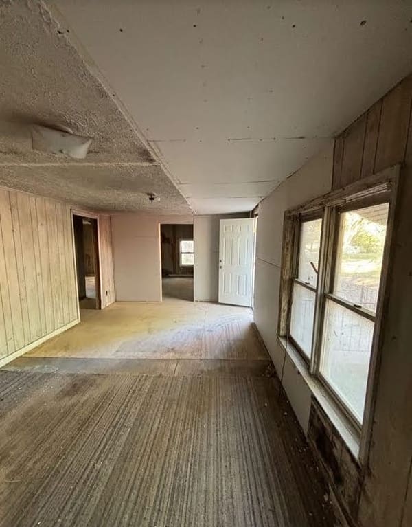 210 Hendersonville Street  photo 7