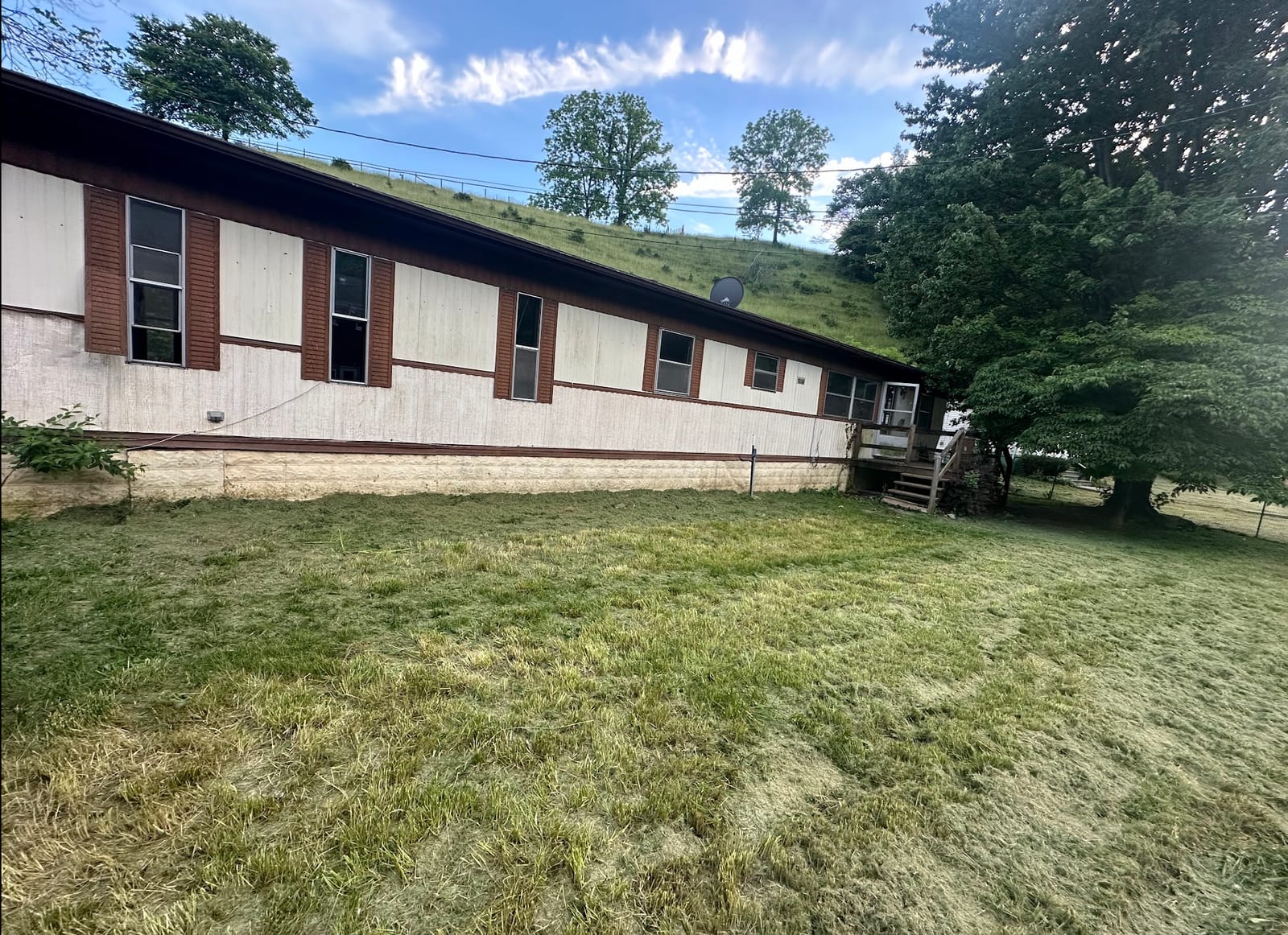 718 Hayden Hollow Road