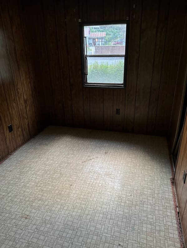 718 Hayden Hollow Road photo 3