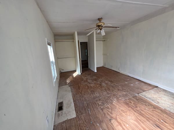 708 Woods Road photo 8