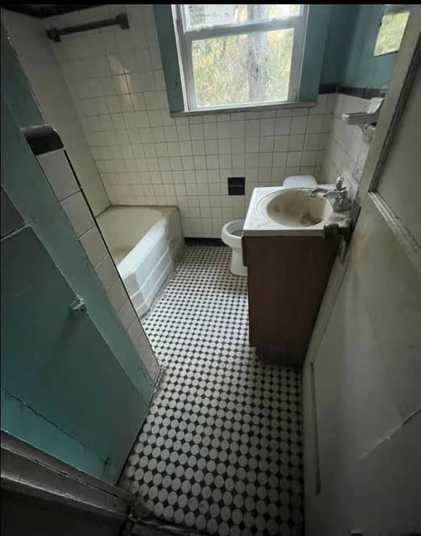 806 Whitney Avenue photo 6