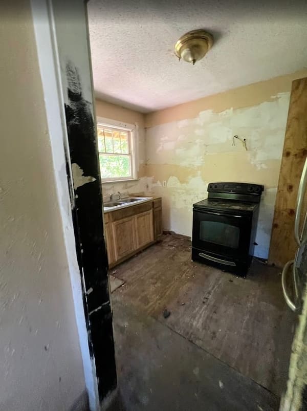 6805 Frankfort Ave photo 9