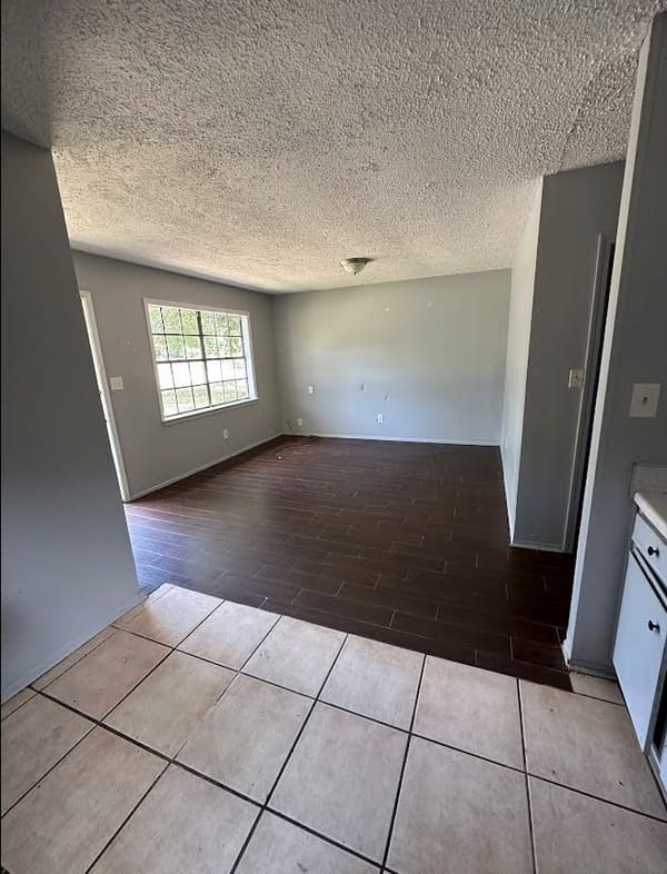 136 Broadway Street photo 5