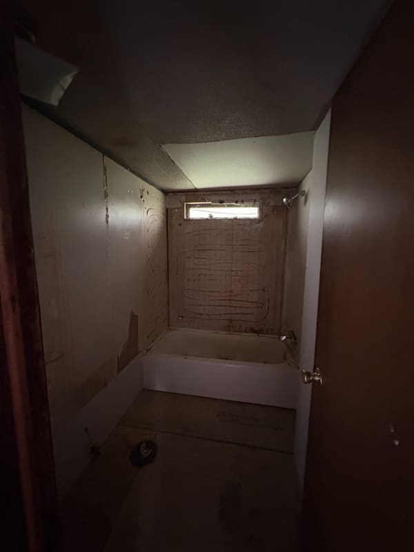14575 St Lukes Road photo 9