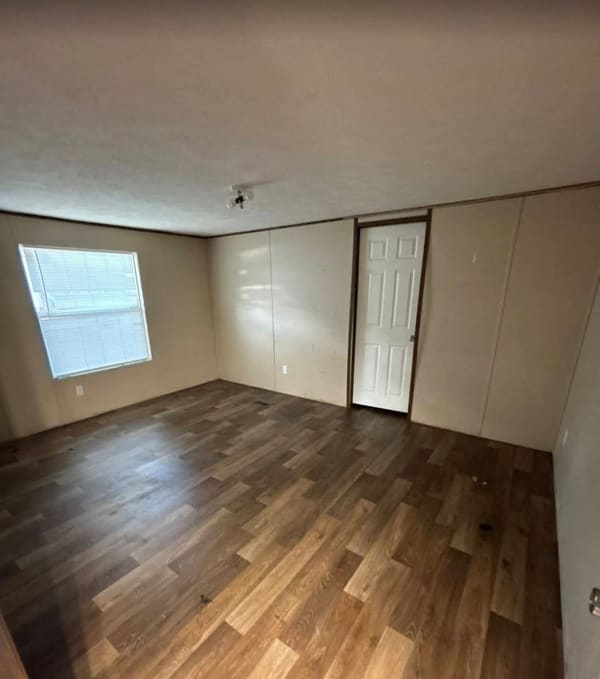 202 Circle Street photo 3