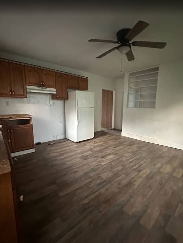 654 Spruce Street photo 4