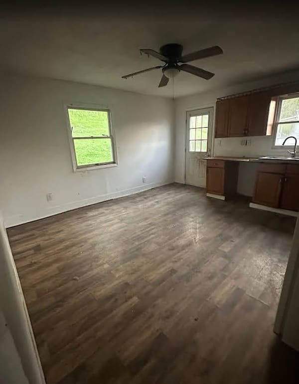654 Spruce Street photo 5