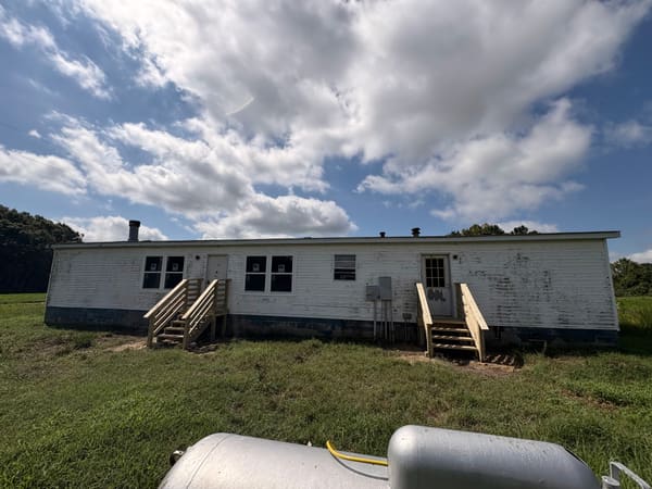 660 Roberts Road photo 4