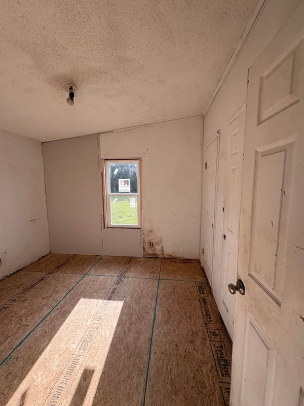 660 Roberts Road photo 8