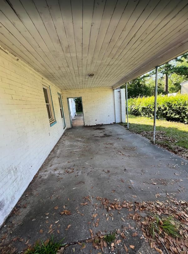 216 Woodlawn Ave  photo 3