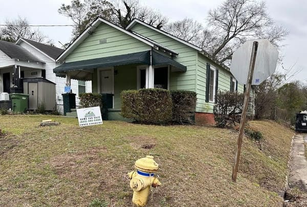 2737 Colorado Street photo 3
