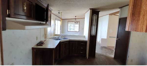 406 Elm Avenue photo 3