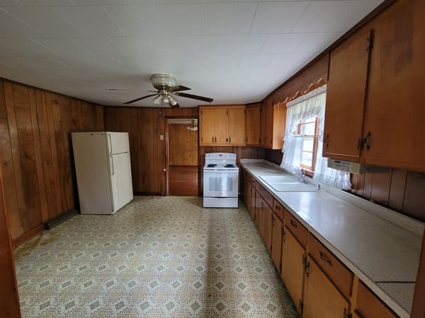 710 Hayden Hollow Road  photo 10