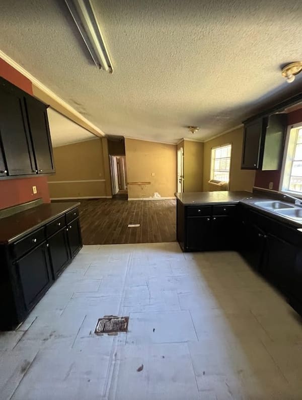 1361 Billups Street photo 4