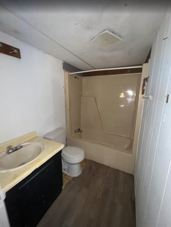 116 3rd Street photo 5